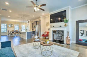 Sleek Decatur Townhouse, 12 Mi to Atlanta!